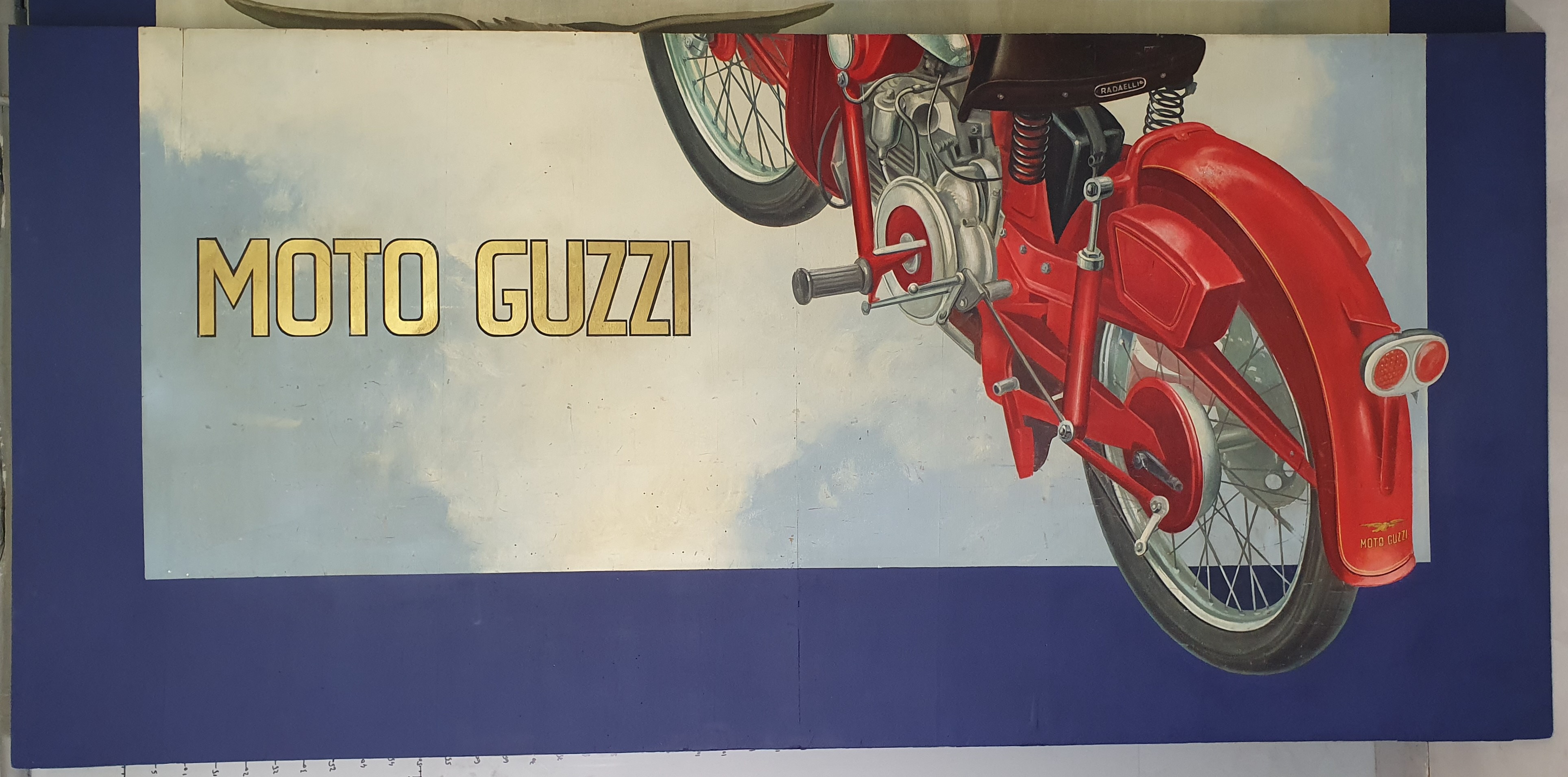 Arrêter Pénélope Incompatible enseigne moto guzzi école passionnant ouvrir
