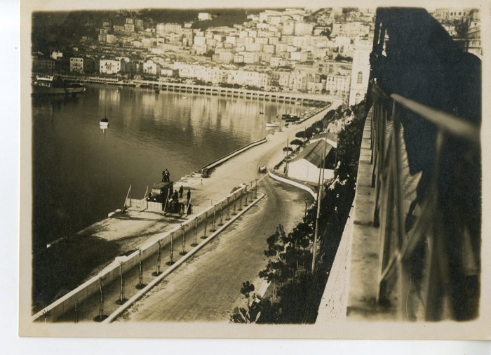 En vente :  1930 GRAND PRIX MONACO-VUE DU CIRCUIT DU POLE PRESSE LIGNE DROITE