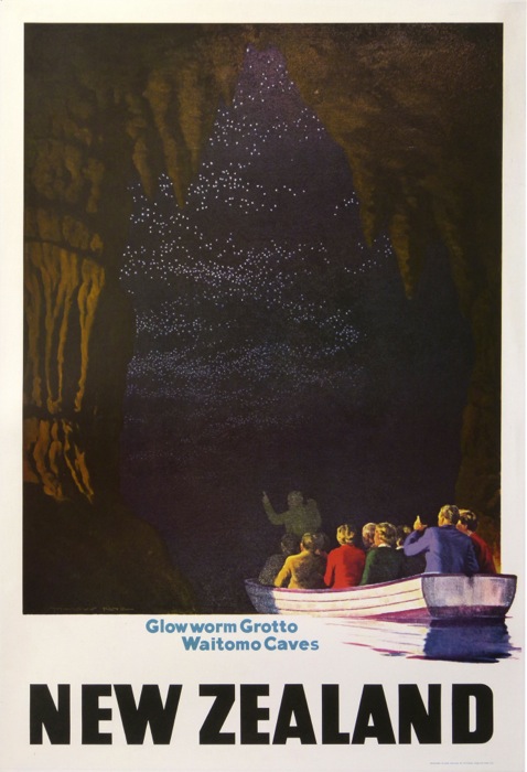 En vente :  NEW ZEALAND GLOW WORM GROTTO WAITOMO CAVES