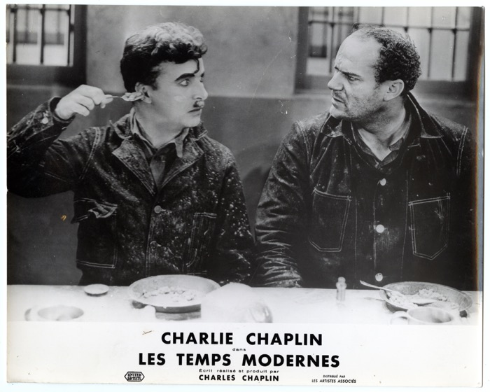 En vente :  PHOTO NOIR ET BLANC FILM LES TEMPS MODERNES CHARLIE CHAPLIN