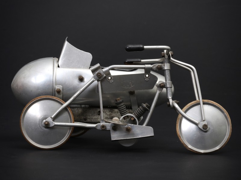 En vente :  AUTOCYCLE  1920 MOTO SIDE CAR ALUMINIUM