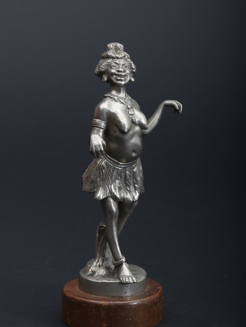 En vente :  JOSEPHINE BAKER mascotte BRONZE ARGENTE