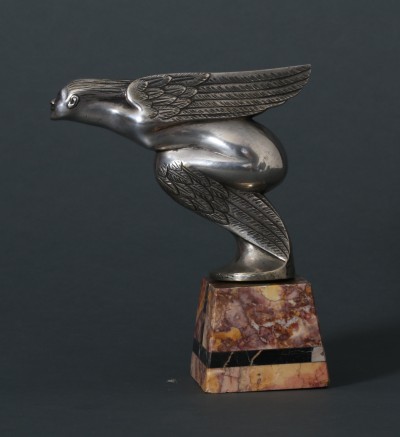En vente :  MASCOTTE AUTOMOBILE MAURICE ALEXANDRE OSMOND FEMME OISEAU